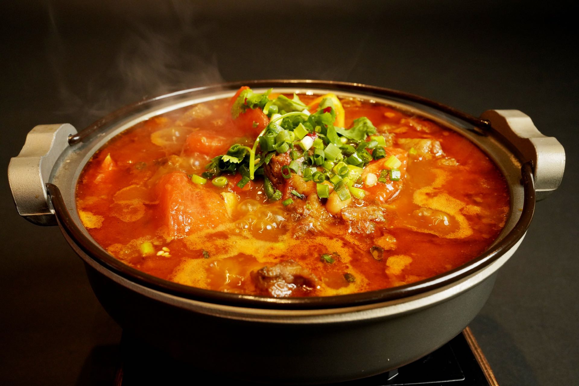 Image of 牛バラ肉とトマトの煮込みスープ